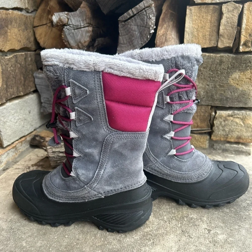 The North Face Heat Seeker waterproof winter snow kids boots Sz-3. K